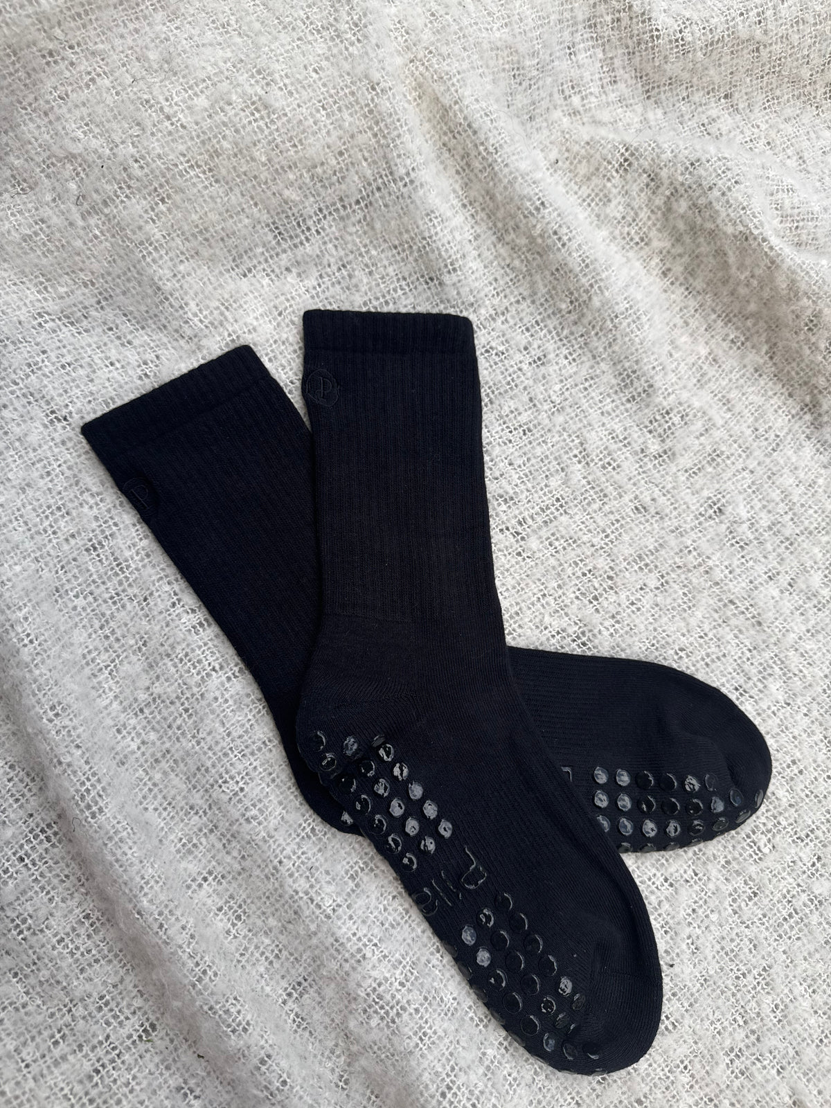 BLACK OUT